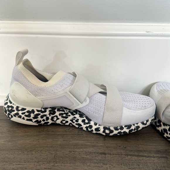 Leopard Print Adidas Ultra Boost X Stella McCartney - Picture 4 of 5